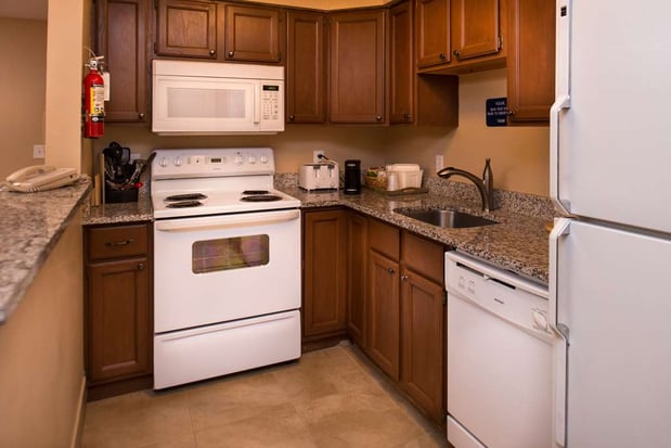 Images Best Western Ambassador Inn & Suites