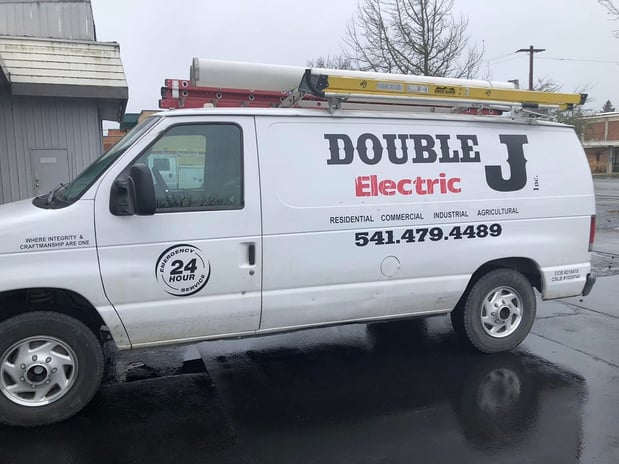 Images Double J Electric inc.