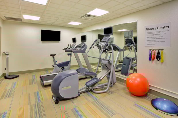 Images Holiday Inn Express & Suites Fort Wayne by IHG