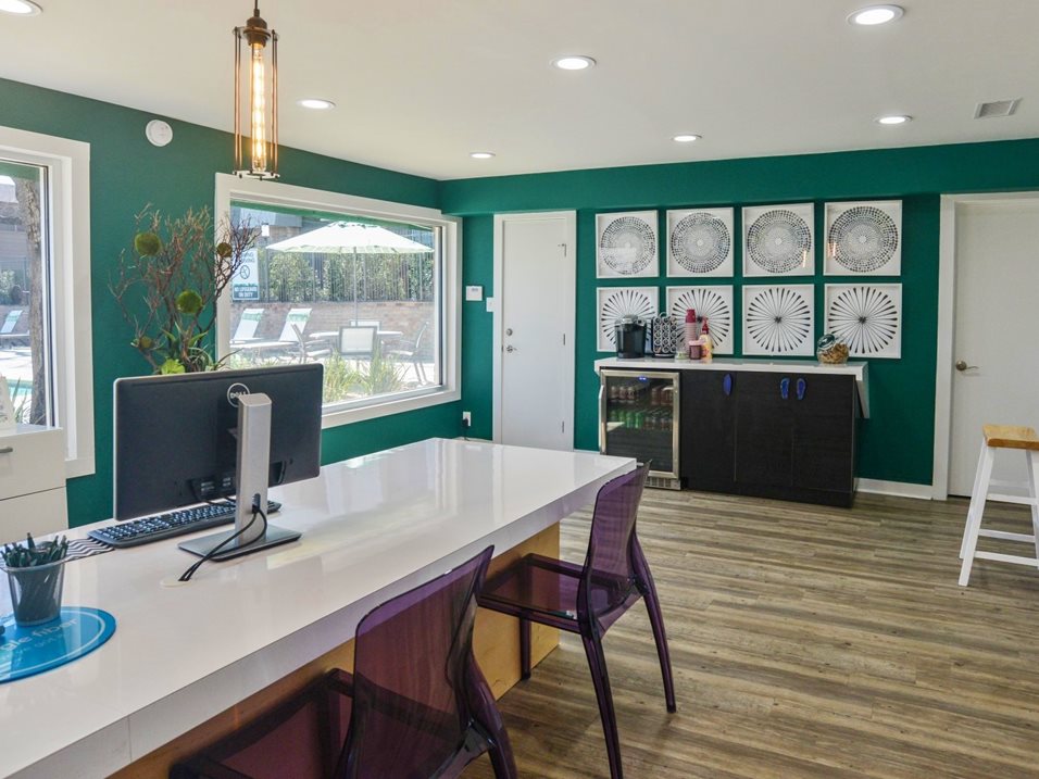Jewel Business office