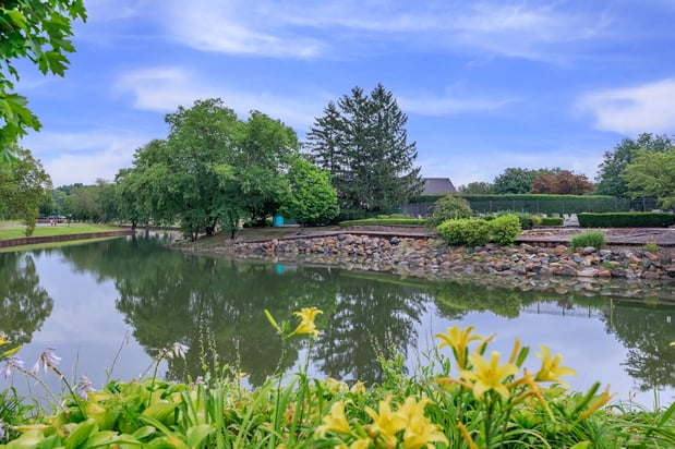 Images Manors at Knollwood