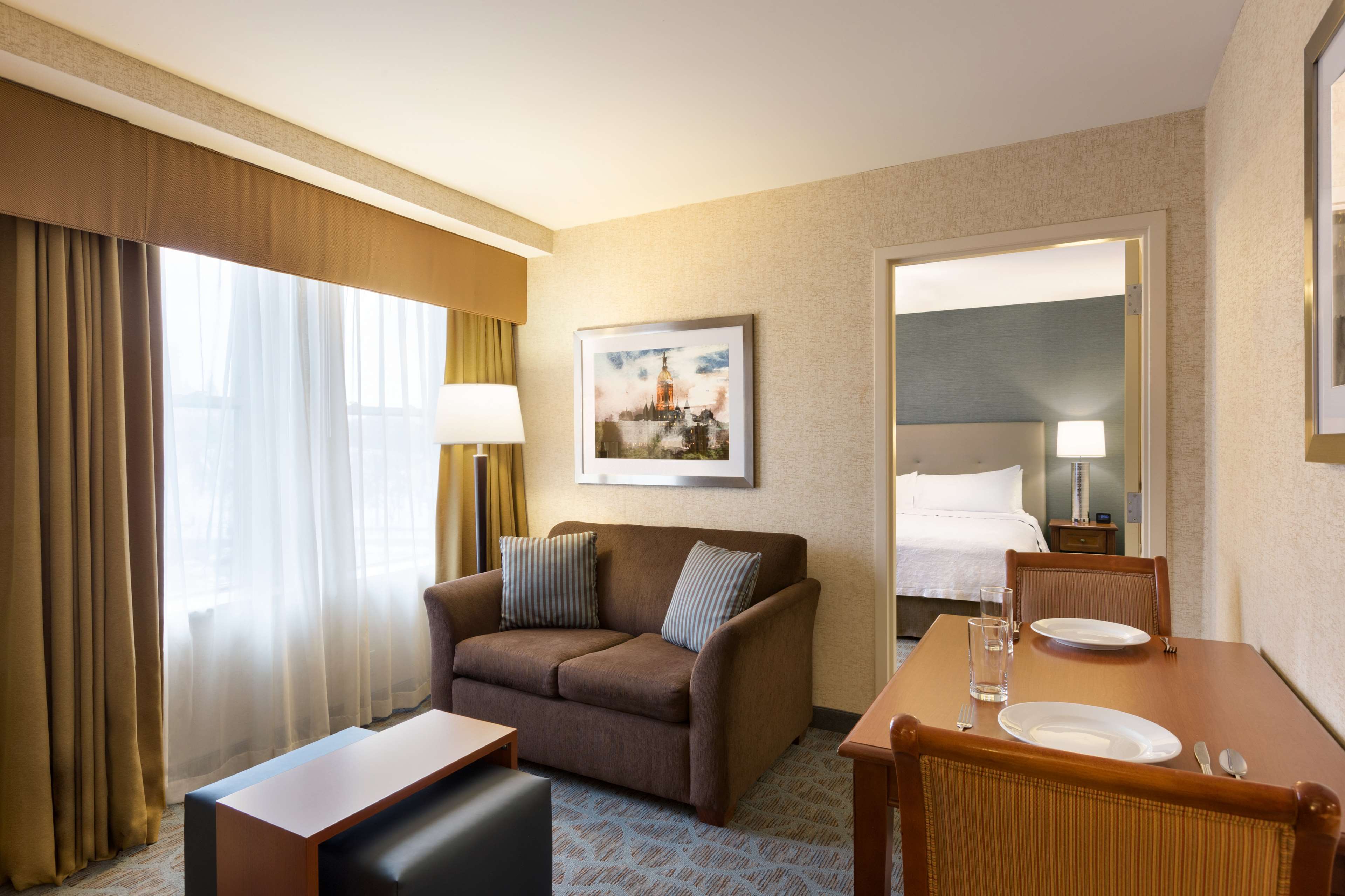 Guest room