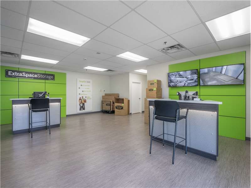 Office - Extra Space Storage at 151 Sunnyside Blvd, Plainview, NY 11803