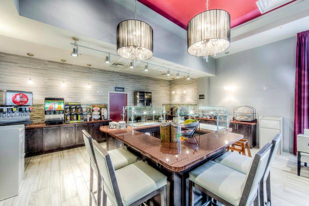 Images Staybridge Suites Columbus OSU-Medical Center by IHG