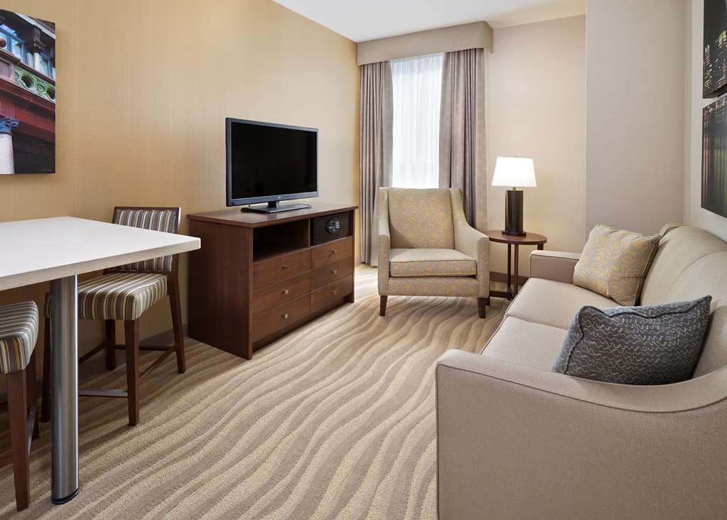 Guest room Homewood Suites by Hilton Halifax-Downtown, Nova Scotia, Canada Halifax (902)429-6620