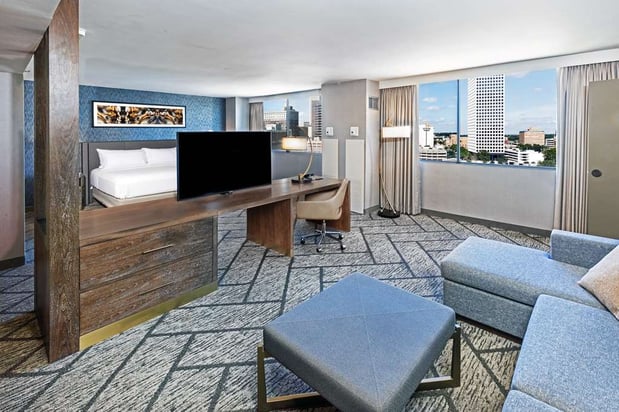 Images DoubleTree by Hilton Hotel Tulsa Downtown
