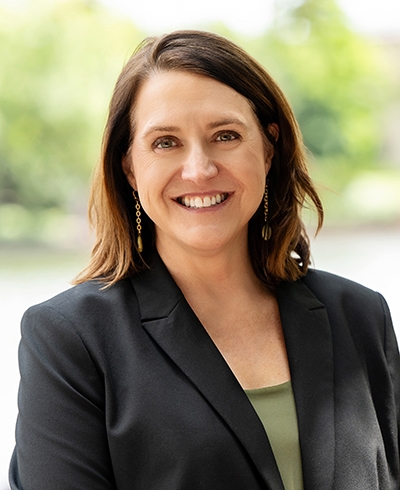 Images Stephanie Fairlie - Financial Advisor, Ameriprise Financial Services, LLC