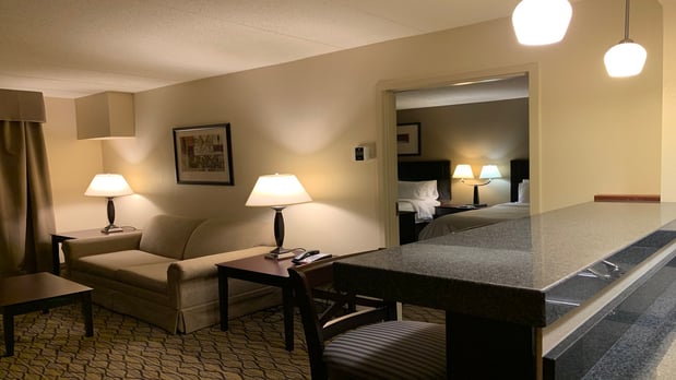 Images Holiday Inn Express & Suites Milford by IHG