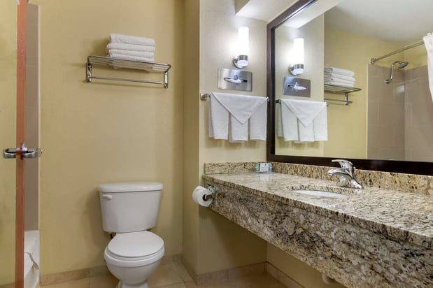 Images Best Western Governors Inn & Suites