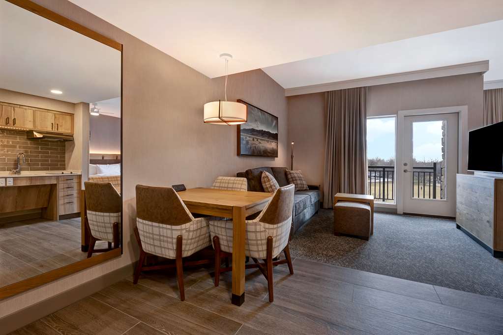 Guest room Homewood Suites by Hilton Eagle Boise Eagle (208)938-2838