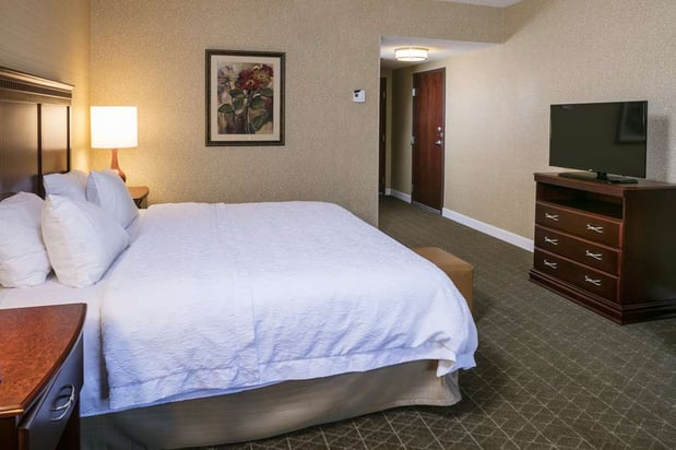 Images Hampton Inn & Suites Toledo-Perrysburg