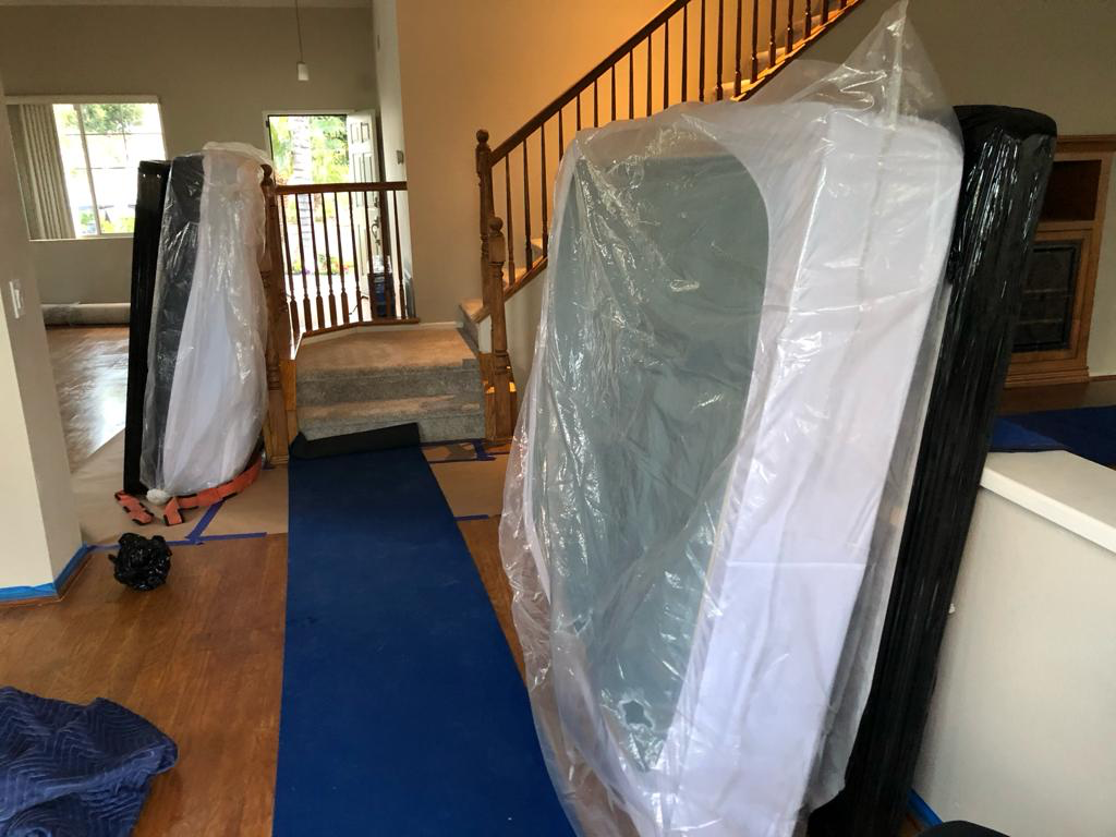 Fast & Professional Movers is a fully licensed and insured moving company serving Southern California. They provide local and long-distance residential moves, business/office moves, professional packing & unpacking, and loading/unloading services with transparent pricing and no hidden fees.
