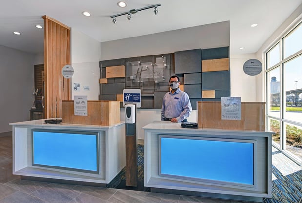 Images Holiday Inn Express & Suites Houston Memorial - City Centre by IHG