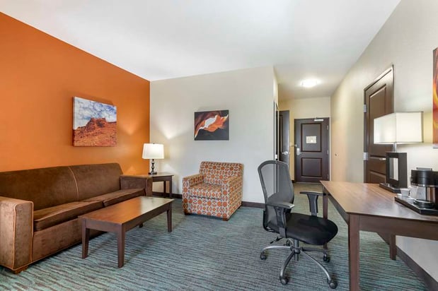 Images Best Western Plus Longhorn Inn & Suites