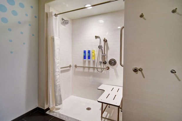 Images Tru by Hilton Raleigh Durham Airport