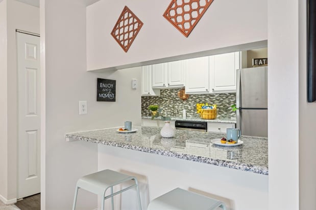 Images Silver Spring Station Apartment Homes