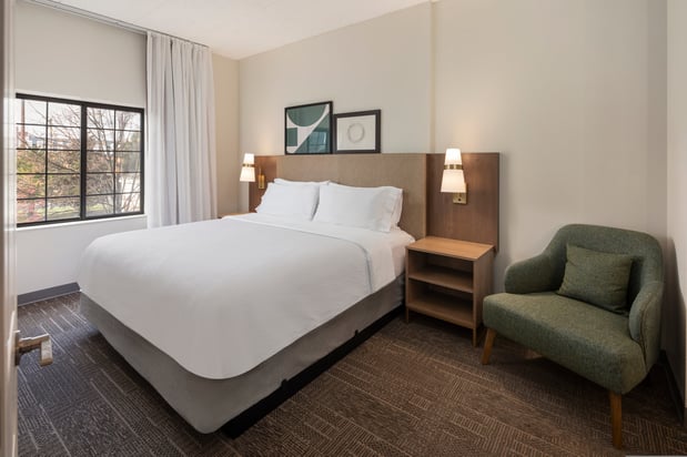 Images Staybridge Suites Minneapolis-Bloomington by IHG