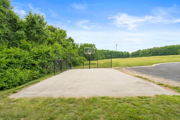 Images The Oaks at Prairie View