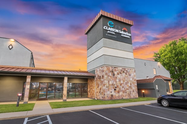 Images Suburban Studios Salt Lake City Airport