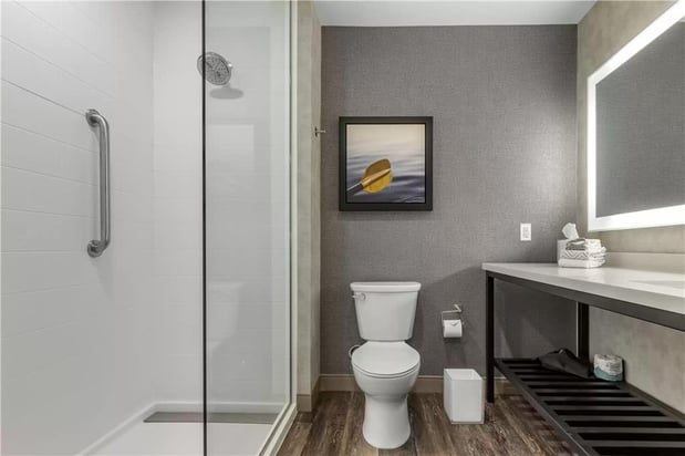 Images DoubleTree by Hilton Greenville Woodruff Road