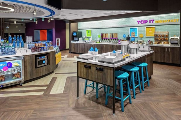 Images Tru by Hilton Crossett