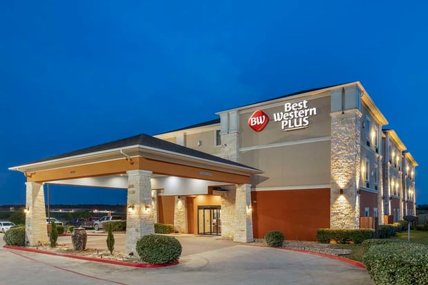 Images Best Western Plus Longhorn Inn & Suites