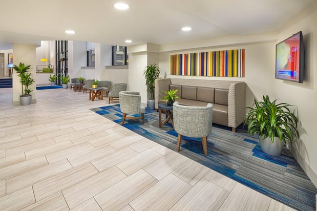 Images Holiday Inn Express & Suites Atlanta Downtown by IHG