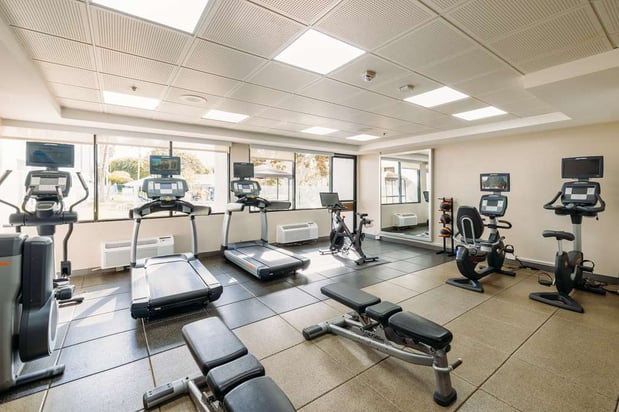 Images Hotel MdR Marina del Rey - a DoubleTree by Hilton