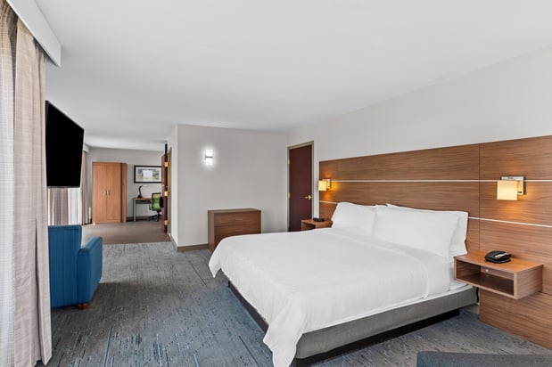 Images Holiday Inn Express & Suites Austin SW - Sunset Valley by IHG