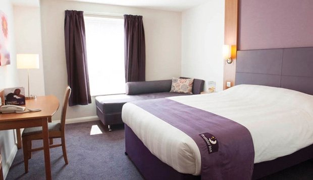 Premier Inn Cwmbran Cwmbran 08715 278284