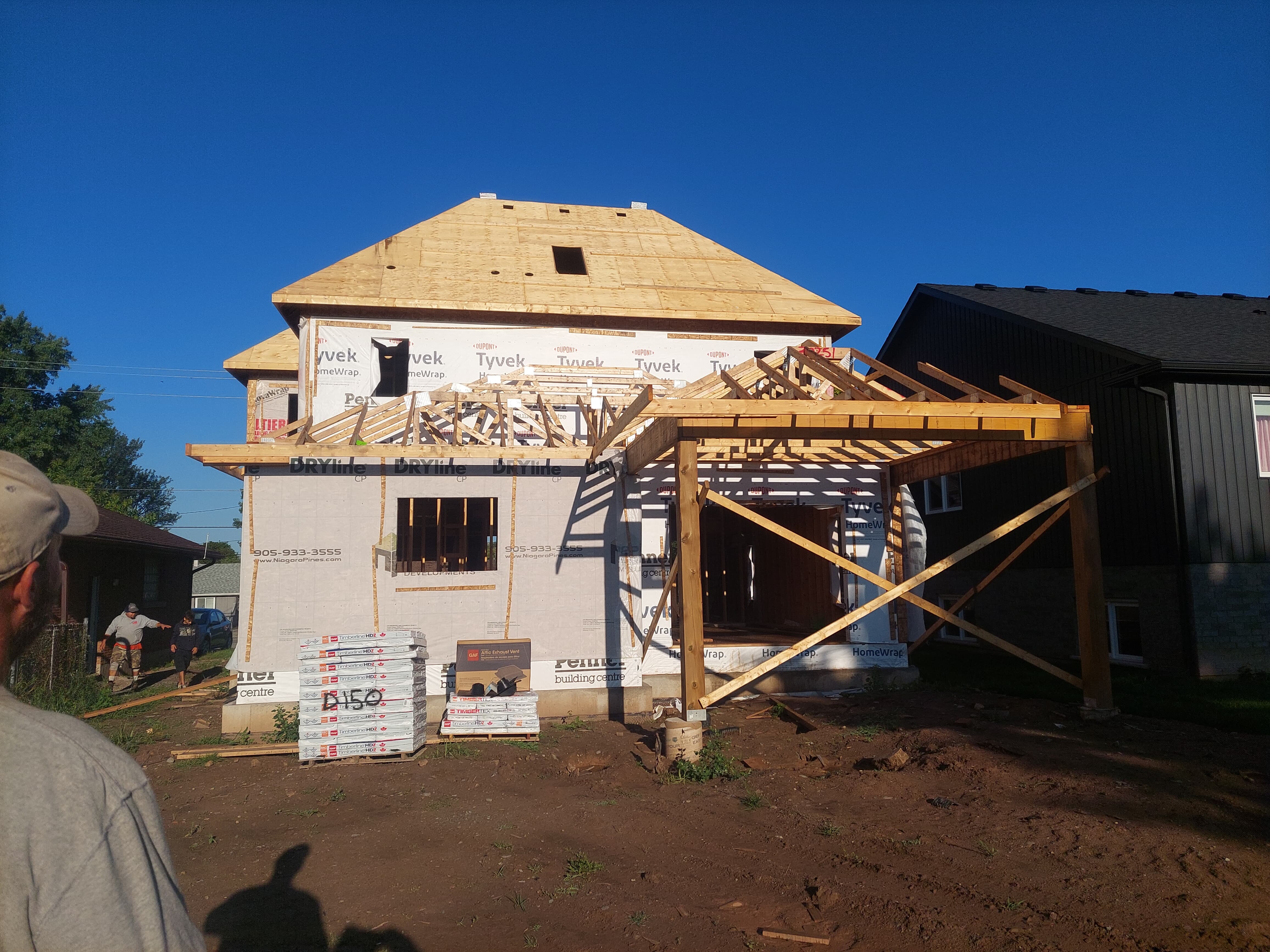 Images Ace 1 Quality Roofing Siding & Eavestroughs / Niagara