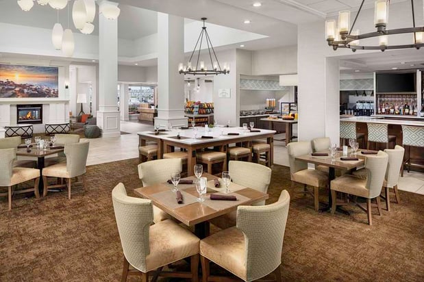 Images Hilton Garden Inn Kent Island Marina
