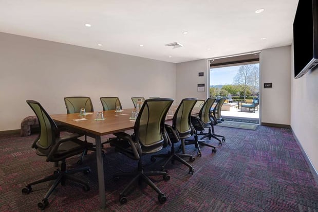 Images Home2 Suites by Hilton Petaluma