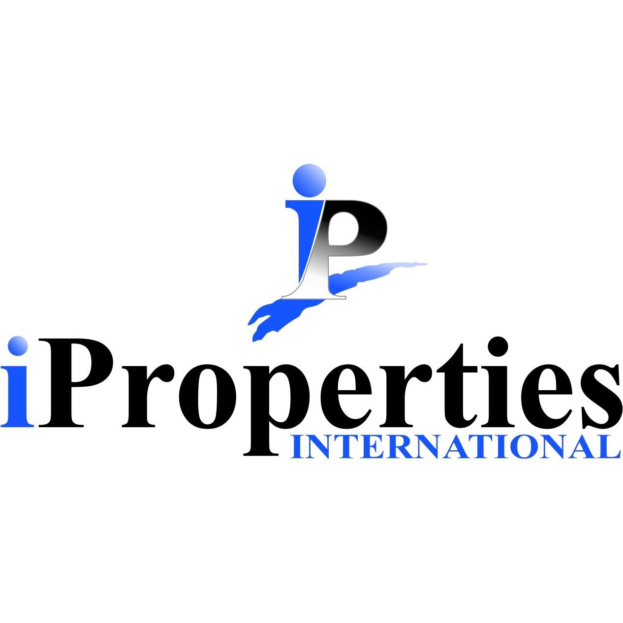 iProperties International - Amber Diskin Logo