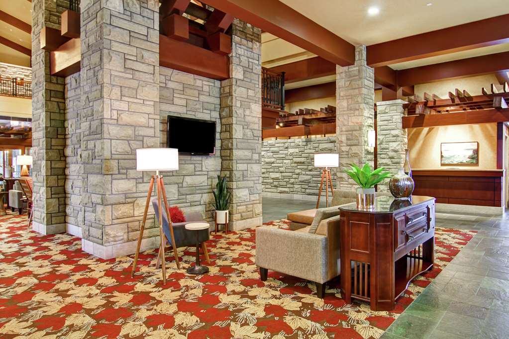 DoubleTree Fallsview Resort & Spa by Hilton - Niagara Falls