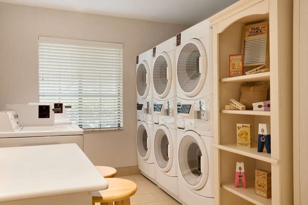Images Homewood Suites by Hilton Jacksonville Deerwood Park