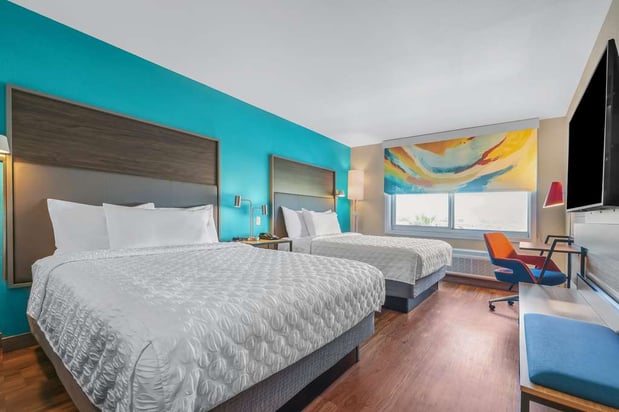 Images Tru by Hilton Lathrop