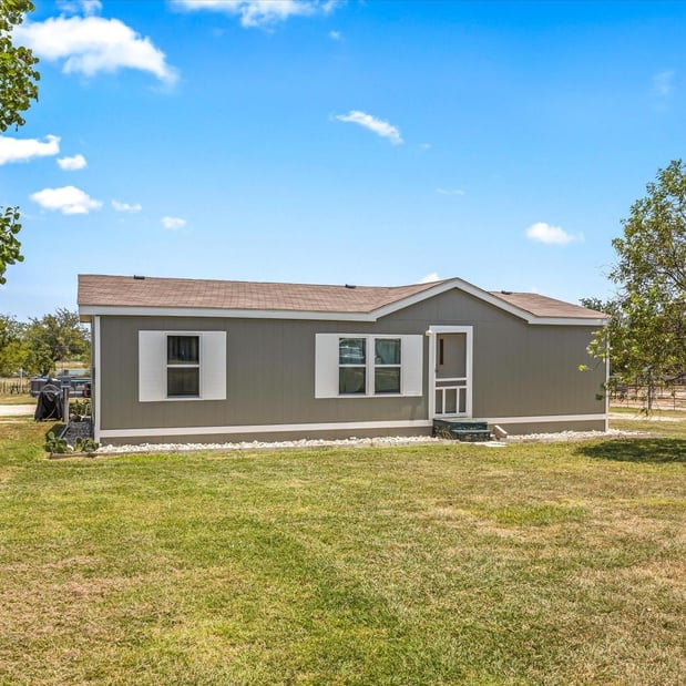 Images Moore Home & Ranch Realty