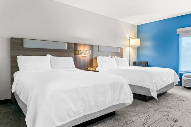 Images Holiday Inn Express & Suites Detroit-Novi by IHG