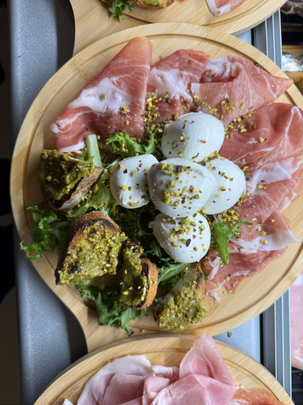 Images A Prosciutteria Burgeria e Ristorante