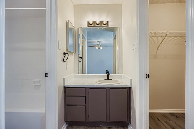 Images Rise Apollo Heights