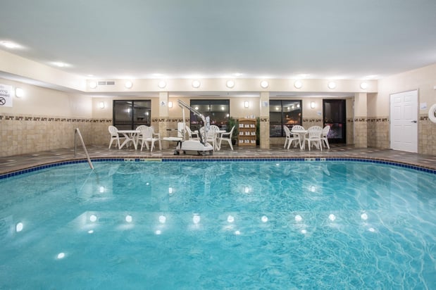 Images Holiday Inn Express & Suites Ft. Collins by IHG