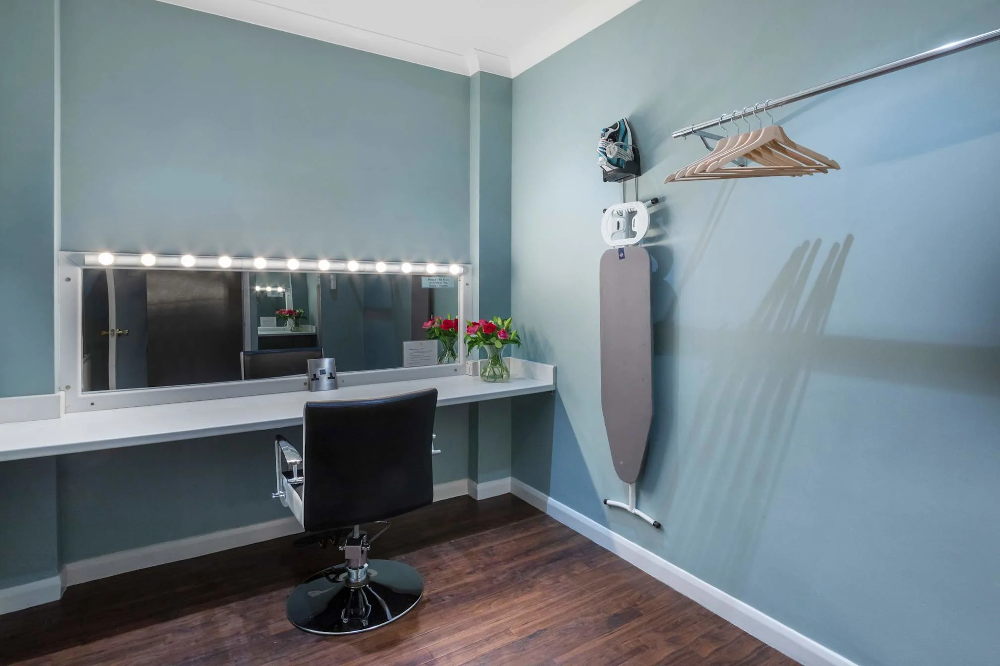 Images Malcolm Ryan Studios