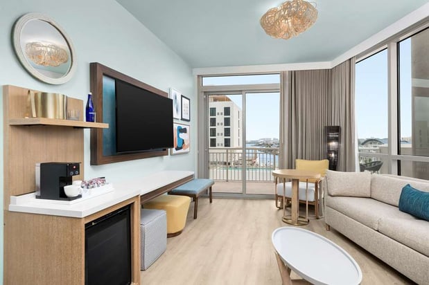 Images The Hiatus Clearwater Beach, Curio Collection by Hilton