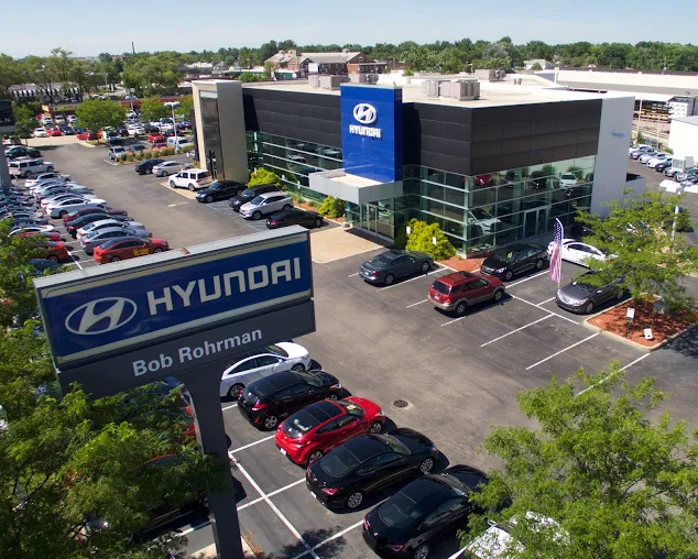 Images Bob Rohrman Hyundai-Genesis