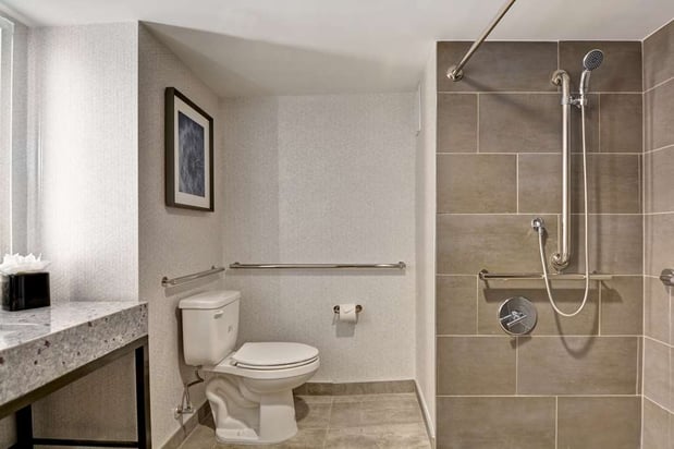Images Embassy Suites by Hilton Minneapolis Airport