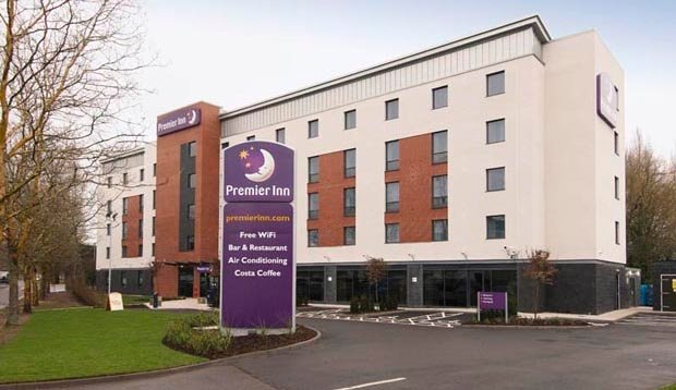 Premier Inn Warwick - Hotels in Warwick CV34 5AH - 192.com