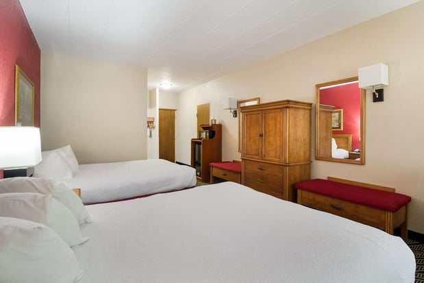 Images Best Western Braddock Inn