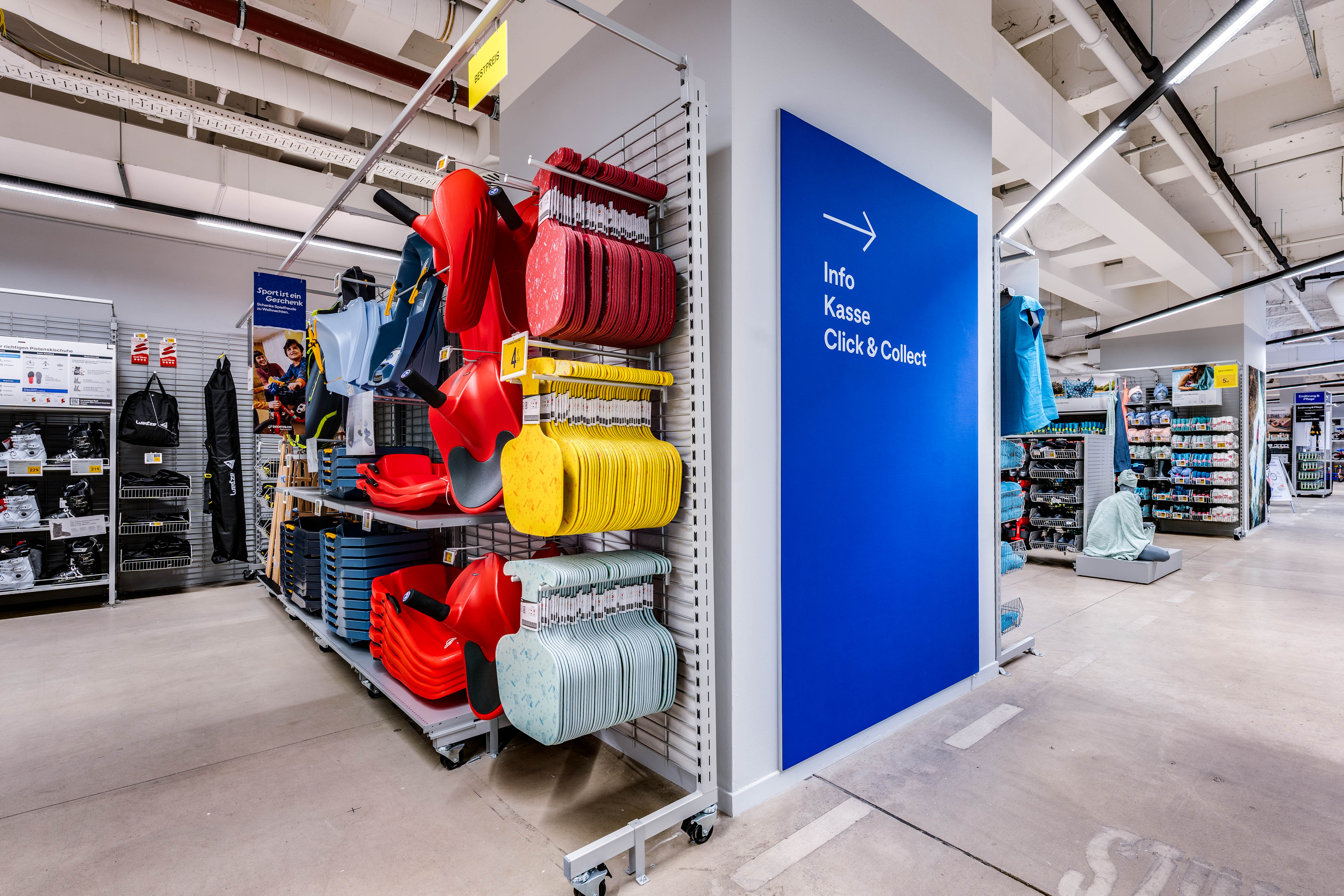 Bilder DECATHLON Nürnberg im WÖHRL