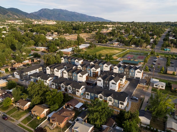 Images Woods Rose Townhomes